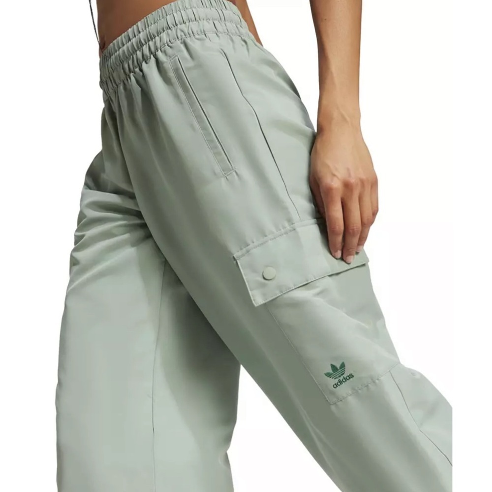 Adidas Light Green Cargo Pants NWT - Picture 5 of 10